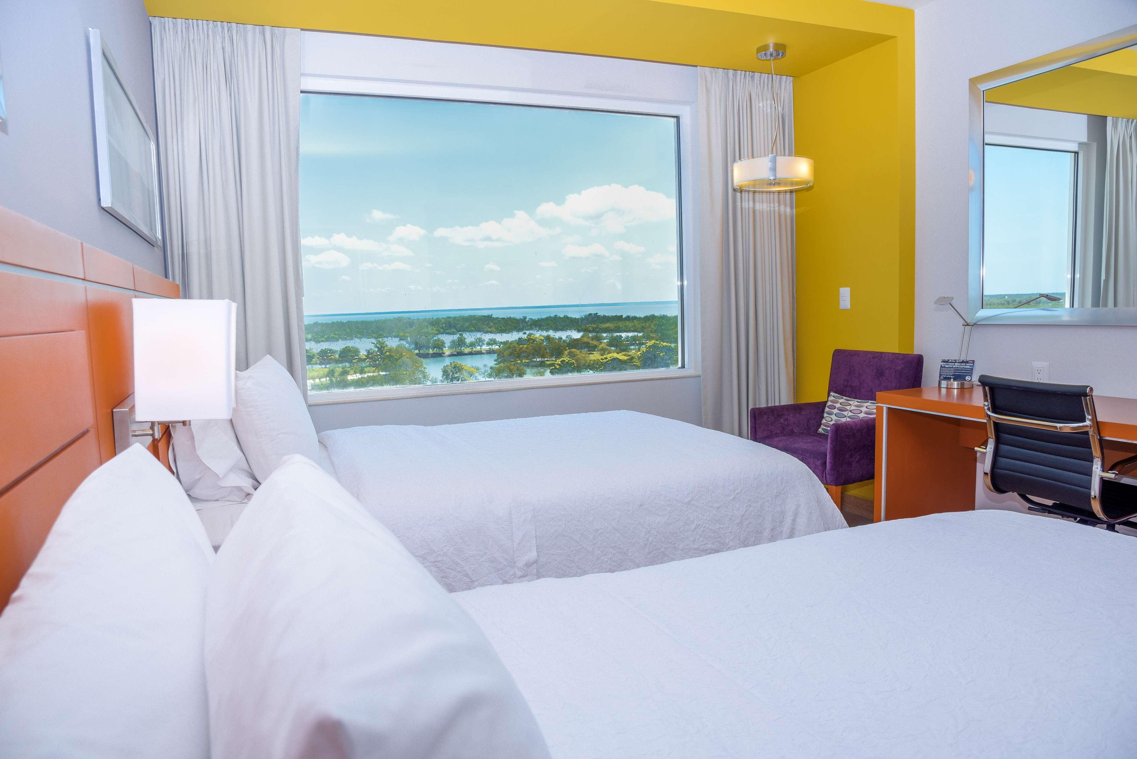 Hampton Inn & Suites By Hilton Paraíso Exteriér fotografie