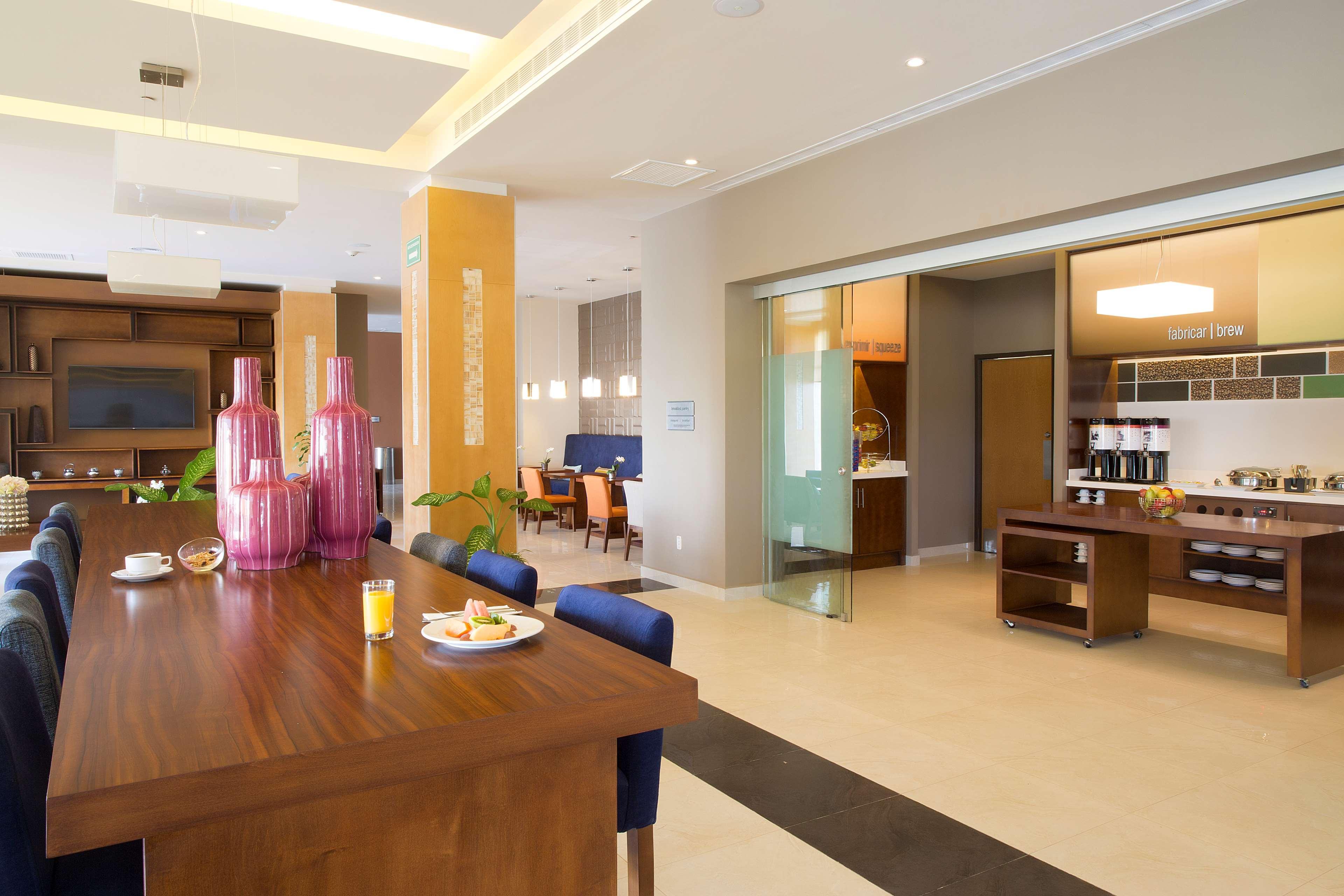 Hampton Inn & Suites By Hilton Paraíso Exteriér fotografie